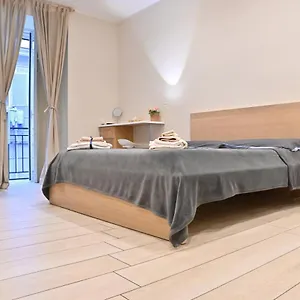 Perlablu In Centro Frühstückspension