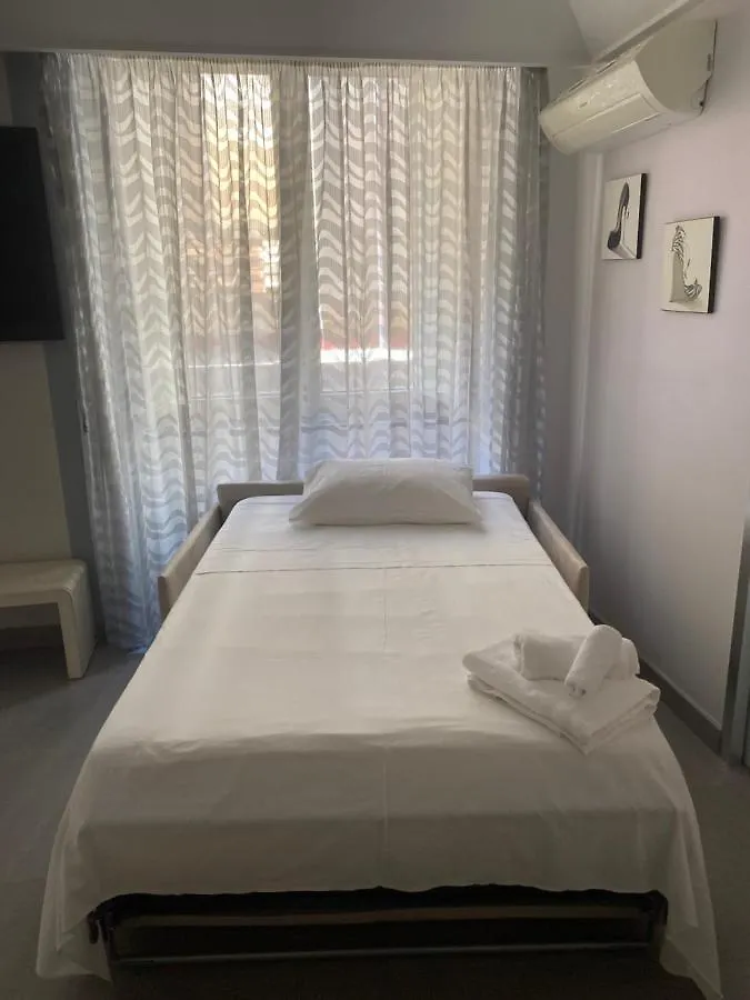 Hotel Donna Teresa Neapel 0*,