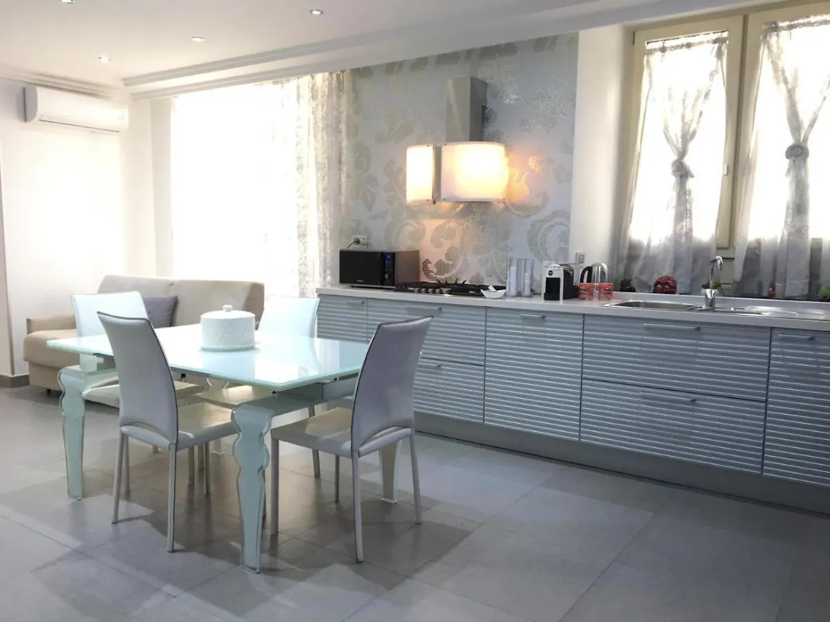 Hotel Donna Teresa Neapel 0*,